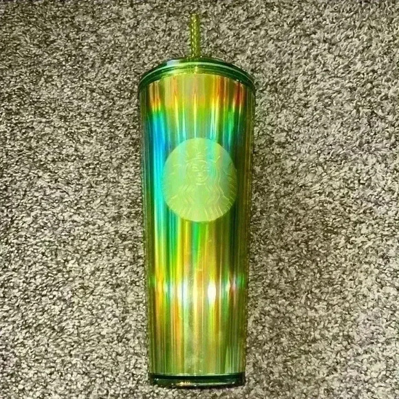 New Starbucks 2023 lime yellow green cup - Picture 1 of 4